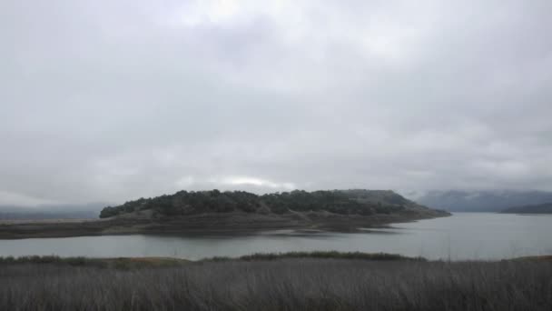 Clouds clearing over Lake Casitas — Stock Video