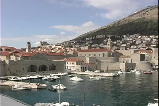 Güzel Dubrovnik Harbor'da — Stok video