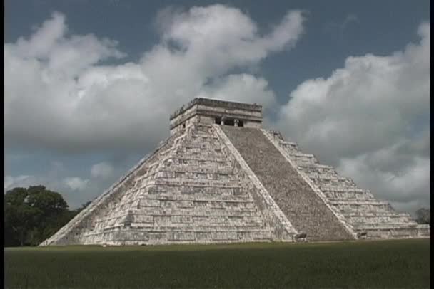 Chichen Itza ruins in Mexico — Stock Video