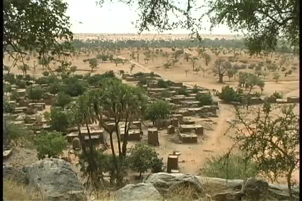 Ancien village de boue — Video