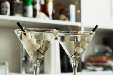 alcohol cocktail Gibson martini onion clipart