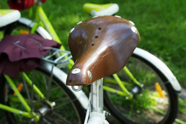 Assento de couro de bicicleta — Fotografia de Stock