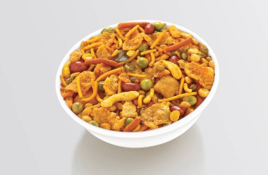 Nimco, Lezzetli ve Çıtır Karışık Nimko, Karışık Chavanu, Yiyecek Karışımı, Navratna Mix, Chiwda, Chevdo, Bhel Puri Snack, Kızarmış ve Baharatlı Yemekler, Namkeen.