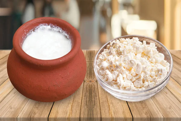 stock image Fresh cottage cheese in a bowl with spoon and buttermilk, Desi Makhan, dairy product, image.