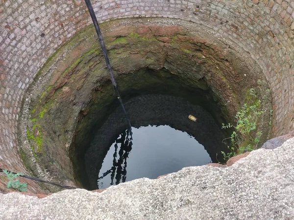 Deep water well, deep well, Dig a well for water, Deep water well, Inside The Well