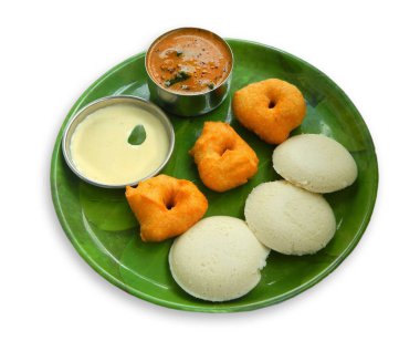 Hint pirinçli kek ve mercimek körisi. Güney Hindistan Kahvaltısı. Idali Sambar, idli, yemek.