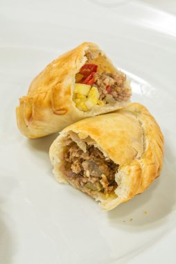 ev yapımı Arjantinli empanadas