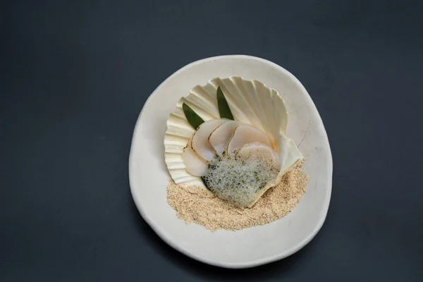 Морський гребінець свіжих молюсків — стокове фото