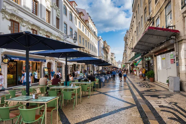 Lizbon, Portekiz. 27 Eylül 2021. Lizbon şehir merkezi manzarası, Augusta sokağı