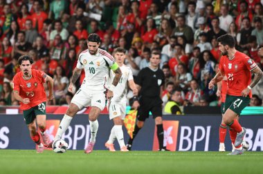 Lizbon, Portekiz. 14 Ekim 2025. Portekiz 'de oynanan FIFA Dünya Kupası 2026 elemelerinde Macaristan' a karşı Lizbon 'daki Estadio Jose Alvalade' de mücadele eden Dominik Szoboszlai orta saha oyuncusu. 