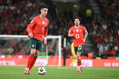 Lizbon, Portekiz. 14 Ekim 2025. Portekiz 'den Cristiano Ronaldo, Portekiz' deki FIFA Dünya Kupası 2026 elemeleri için Macaristan 'a karşı Lizbon' daki Estadio Jose Alvalade 'de mücadele ediyor.. 