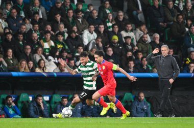 Lizbon, Portekiz. 20 Ocak 2026. Sporting CP 'den Luis Suarez, Lizbon' daki Estadio Jose Alvalade 'de UEFA Şampiyonlar Ligi için Paris Saint-Germain' e karşı maç yapıyor..