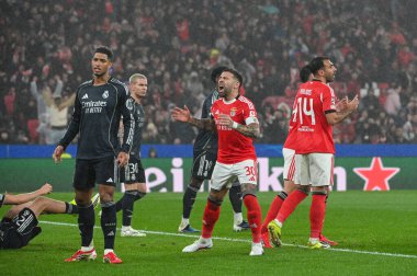 Lizbon, Portekiz. 28 Ocak 2026. Benfica maçında Lizbon 'da Estadio da Luz' da oynanan UEFA Şampiyonlar Ligi maçında Real Madrid karşısında gol atamadıktan sonra SL Benfica 'nın savunucusu Nicolas Otamendi.