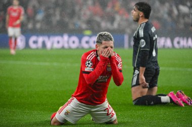 Lizbon, Portekiz. 28 Ocak 2026. Gianluca Prestianni, Benfica maçında Lizbon 'da Estadio da Luz' da oynanan UEFA Şampiyonlar Ligi maçında Real Madrid karşısında gol atamadıktan sonra SL Benfica 'da forvet oynadı..