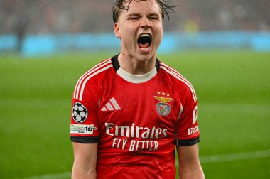Lizbon, Portekiz. 28 Ocak 2026. SL Benfica 'dan Andreas Schjelderup, Lizbon' da Estadio da Luz 'da oynanan UEFA Şampiyonlar Ligi' nde Real Madrid 'e karşı Benfica maçında gol attı..