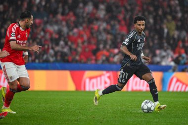 Lizbon, Portekiz. 28 Ocak 2026. Benfica maçında Real Madrid ile Lizbon 'daki Estadio da Luz' da oynanan UEFA Şampiyonlar Ligi karşılaşmasında Rodrygo öne geçti..