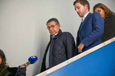 Lizbon, Portekiz. 5 Şubat 2026. Başkan adayı Antonio Jose Seguro Alvalade, Lizbon 'daki AIHub Unicorn Fabrikasını ziyaret etti. Aday, yenilik ve dijital ekonomi hakkında görüşmek üzere girişimcilerle bir araya geldi..