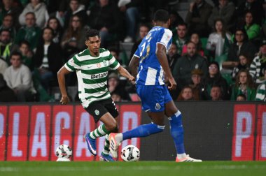 Lizbon, Portekiz. 3 Mart 2026. Sporting CP 'den Luis Guilherme, Lizbon' daki Estadio Jose Alvalade 'de Portekiz' in Taca de Portekiz yarı final ilk ayağı için FC Porto 'ya karşı maç yapıyor..
