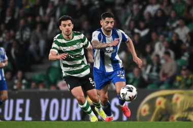 Lizbon, Portekiz. 3 Mart 2026. FC Porto takımının orta saha oyuncusu Alan Varela, Lizbon 'daki Estadio Jose Alvalade' de Portekiz 'in Taca de Portekiz yarı finalinde FC Porto' ya karşı maç yapıyor..