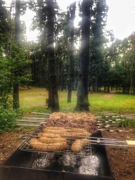 Güzel sihirli yemek.