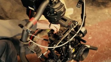 Video stüdyosunun işi. Profesyonel ekipman, kameralar, ışık