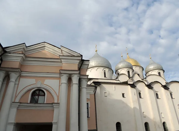 Quattro Cupole Della Cattedrale Santa Sofia Novgorod Destra Sinistra Edificio — Foto Stock