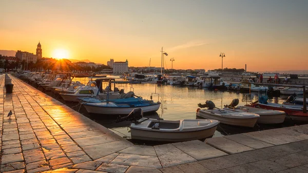 Scenic View Embankment Split Old City Diocletians Palace Sunrise Beautiful — Stock Photo, Image