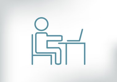 Adam masada dizüstü bilgisayar kutsal kişilerin resmi ile