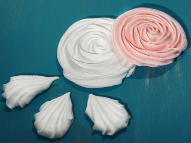 Ev yapımı berry hatmi