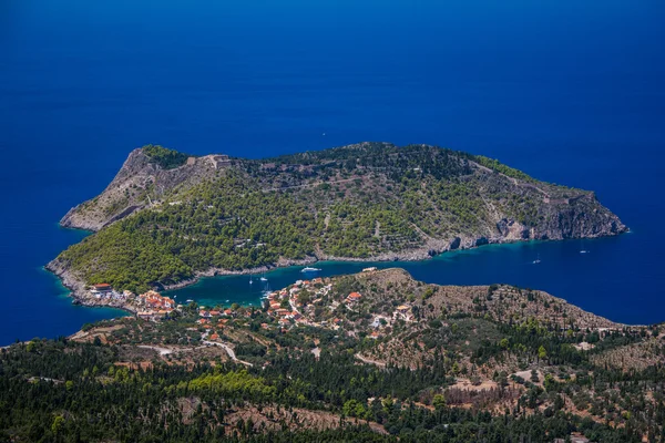 Villaggio di Assos su Cefalonia — Foto Stock