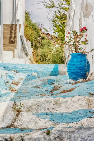 Piękna aleja w Kastro, Milos island, Cyklady, Grecja — Zdjęcie stockowe