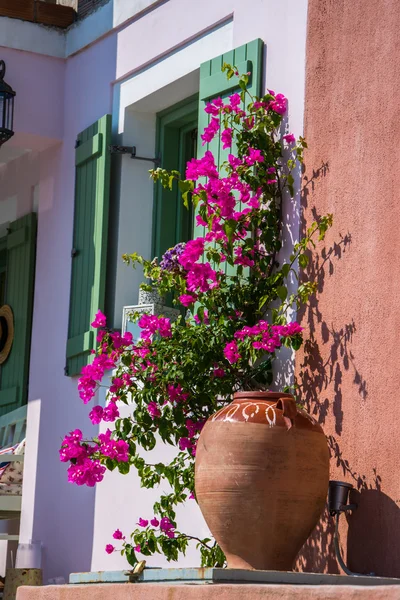 Assos vilage en la isla de Cefalonia, Grecia — Foto de Stock