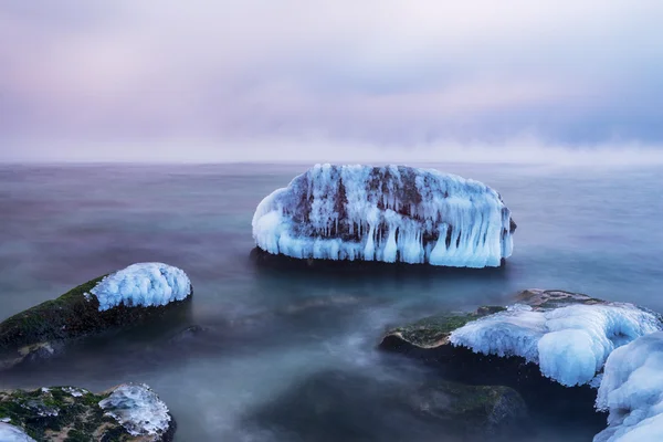 Mar Negro no tempo de inverno - Odessa, Ucrânia — Fotografia de Stock