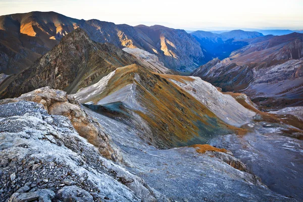 Mountain ranges in the evening — Stock Photo, Image