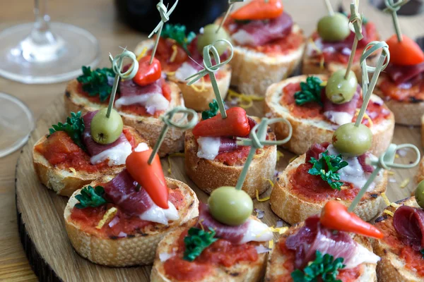 Pinchos, tapas, spanish canapes, party finger food — Stock Photo, Image