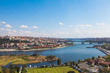 Güzel bir Istanbul ve Haliç manzarası