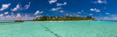 Maldivlere adanın panoramik görünüm