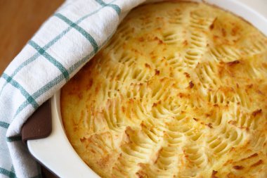 homade güveç çanağı çoban pasta