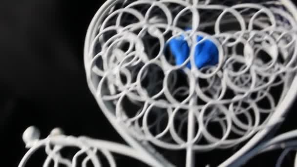 Souvenir Item Table Shot Metal White Shape Heart Decoration — 비디오