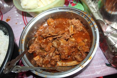 Düğün Kutlamasının Gıda Etkinliği Çiçek Dekorasyonu