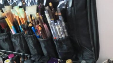 Makyaj Sanatçısı Düğüne Hazırlık Aracı