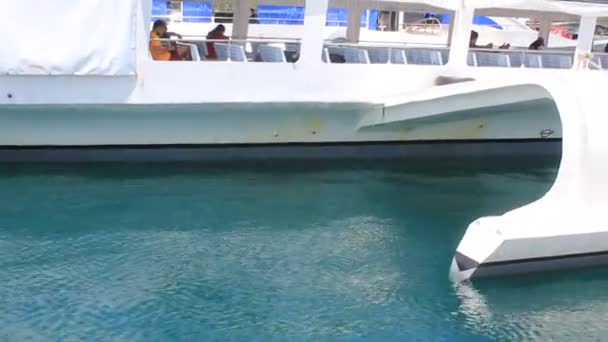 Voyage Été Océan Voyage Avec Moteur Bateau Saut Île Mer — Video