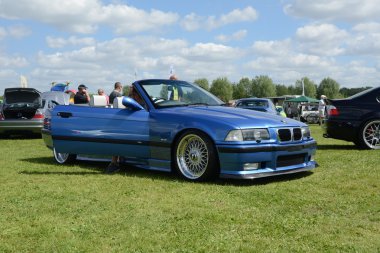 Bromley, İngiltere Londra Haziran 07: Bromley kutlaması otomobil. En büyük bir günde klasik araba Fuarı