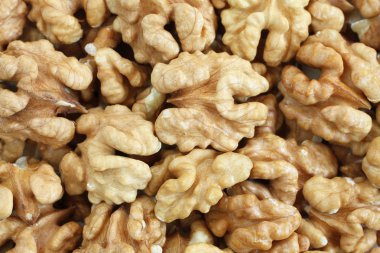 Gıda arka plan - keyfi olarak yer alan büyük kabuklu ceviz