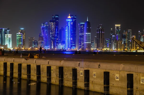 A skyline a Doha, Katar — Stock Fotó