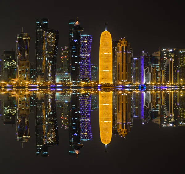 Doha manzarası, gece