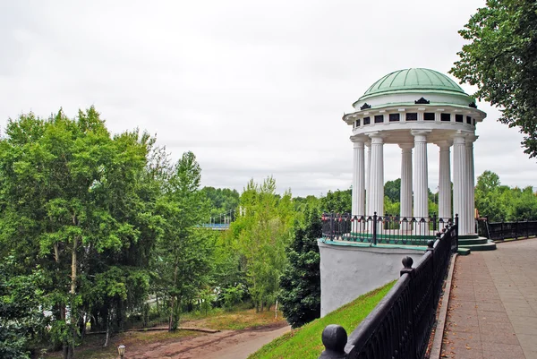 Rotunda Jaroszlavl városában — Stock Fotó