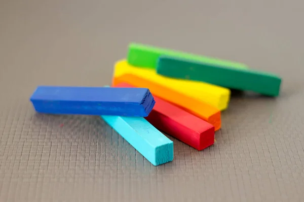 Bright crayons, art pastel close-up, selected focus — Stock Photo, Image