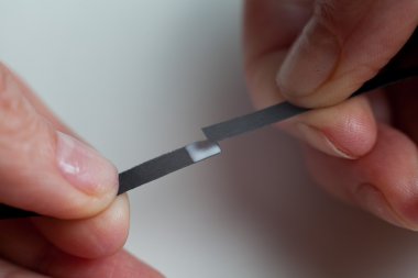 El yapımı kağıt çiçekler ve üretim