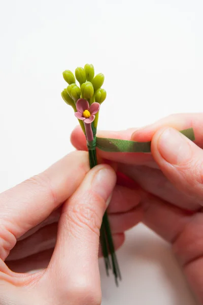 Büttenblumen und ihre Herstellung — Stockfoto